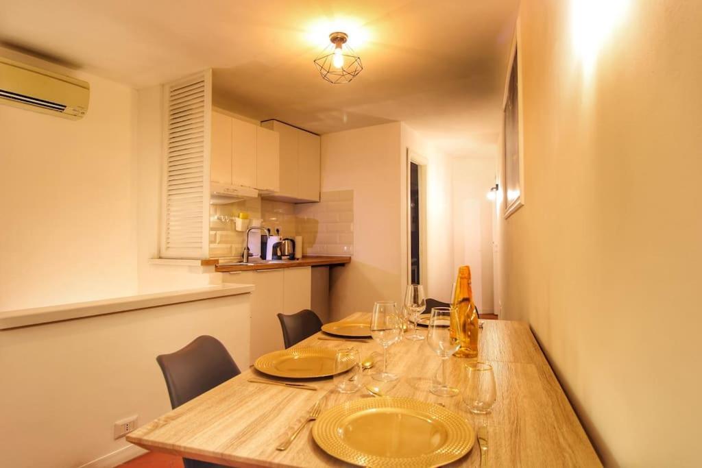 Le Clarisse Pigna Apartment โรม ภายนอก รูปภาพ
